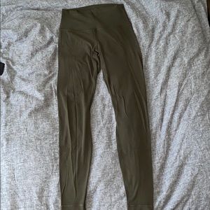 Forest green lululemon align leggings